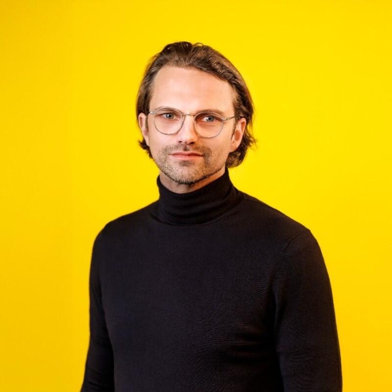 TIM CHRISTIANSEN